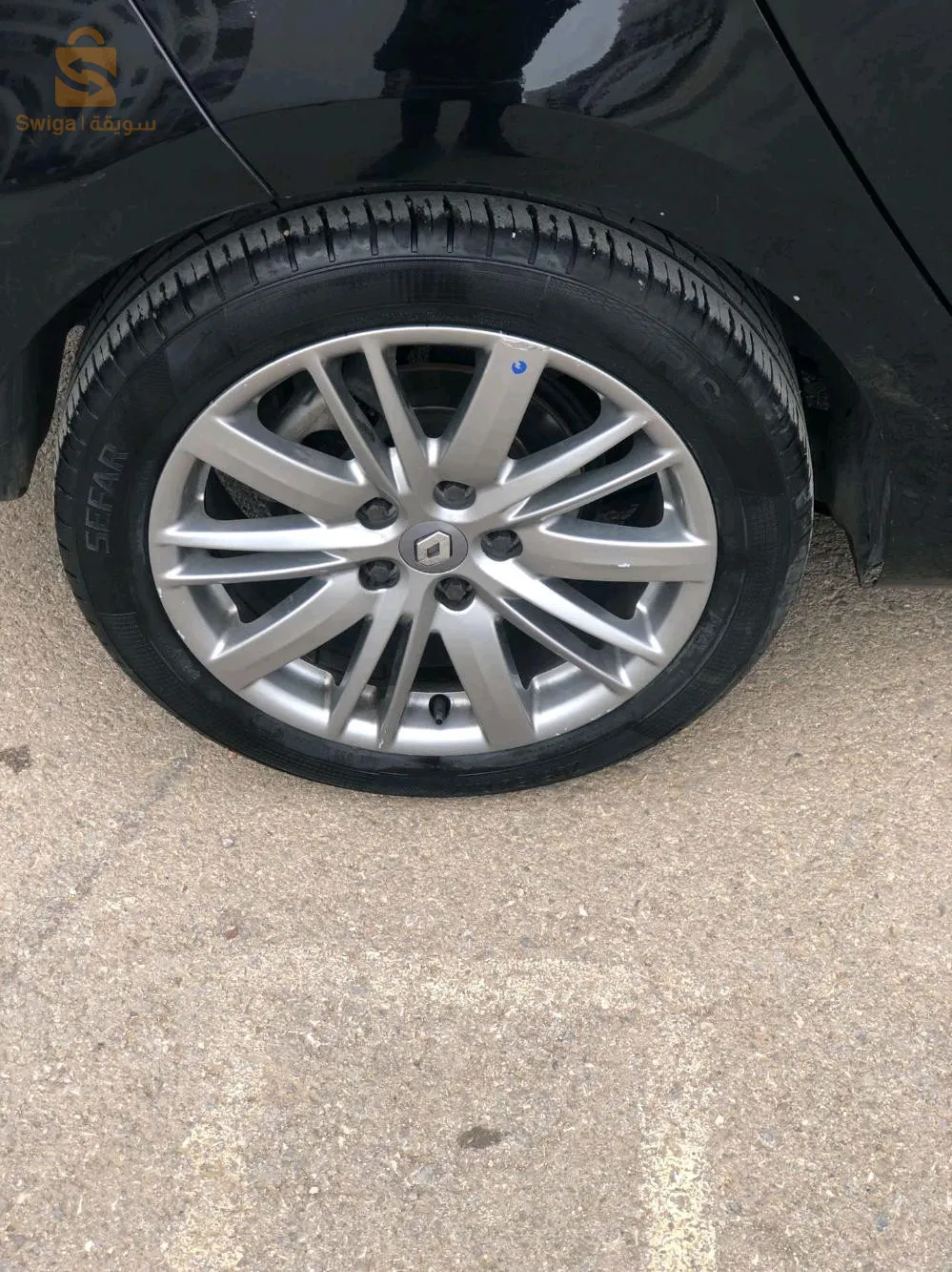 deux cent vingt millions