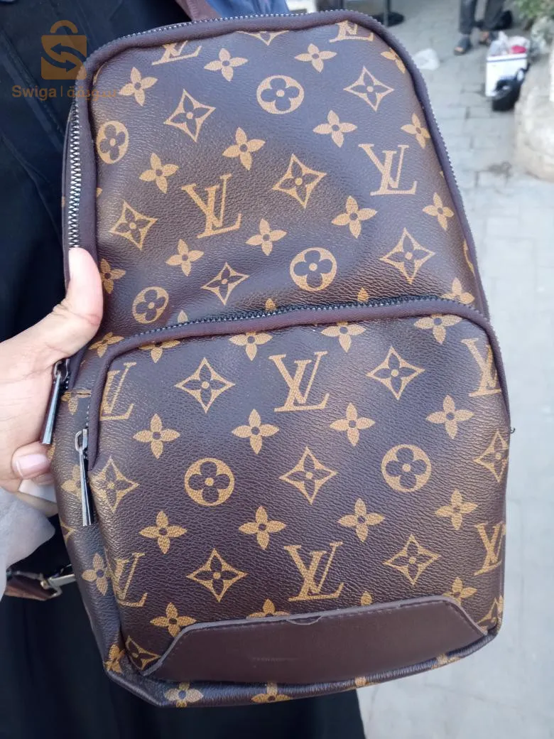 خوتي متوفر ساكوشات كنتيتي صغير مبقاتش بزاف عن قريب يدخل سلعة  تواصل عن طريق رقم : 0771003134