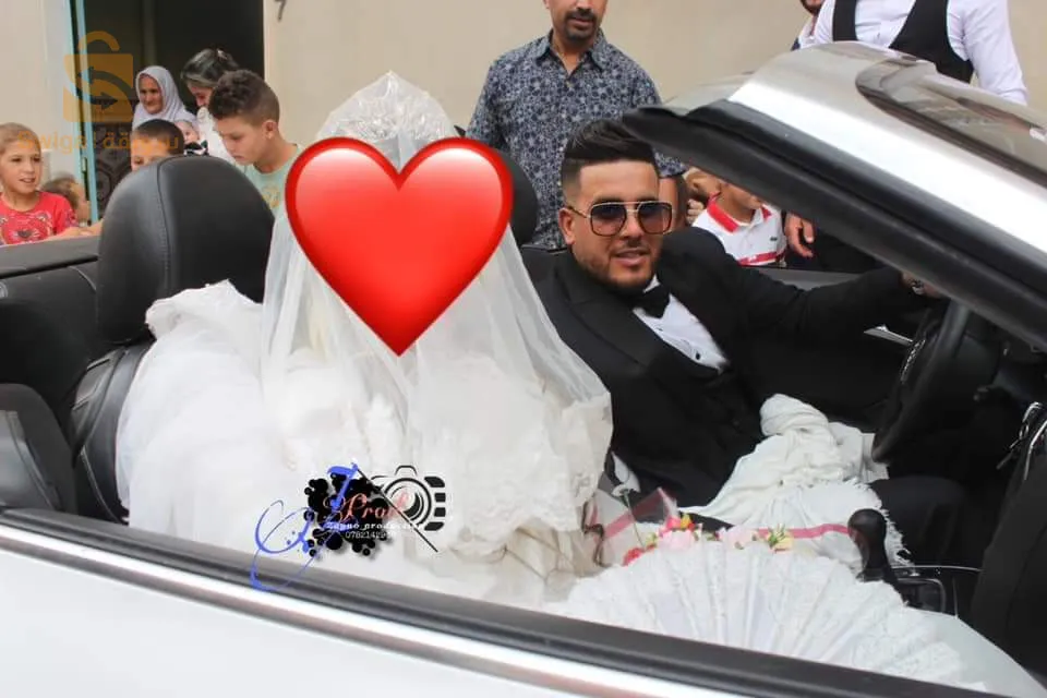 مصور لاعراسكم و حفلاتكم مع امكانية التنقل خارج الولاية 
تسليم سريع لاغراضكم 
جودة عالية و اشراف خاص لمصورين محترفين