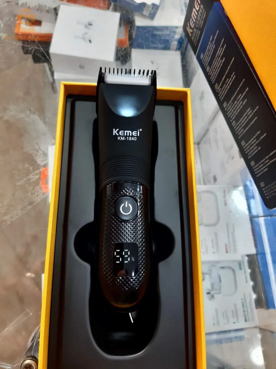 Tondeuse Kemei KM-1840