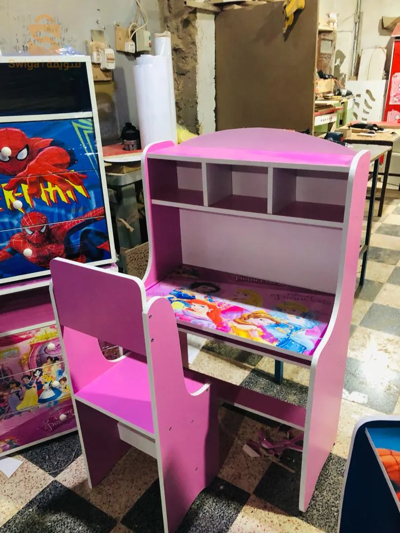 سرير الأطفال سيارة السباق