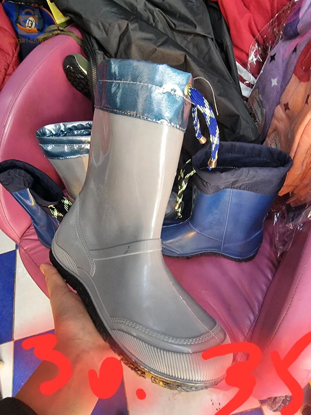 des bottes 👢 femmes et hommes disponible