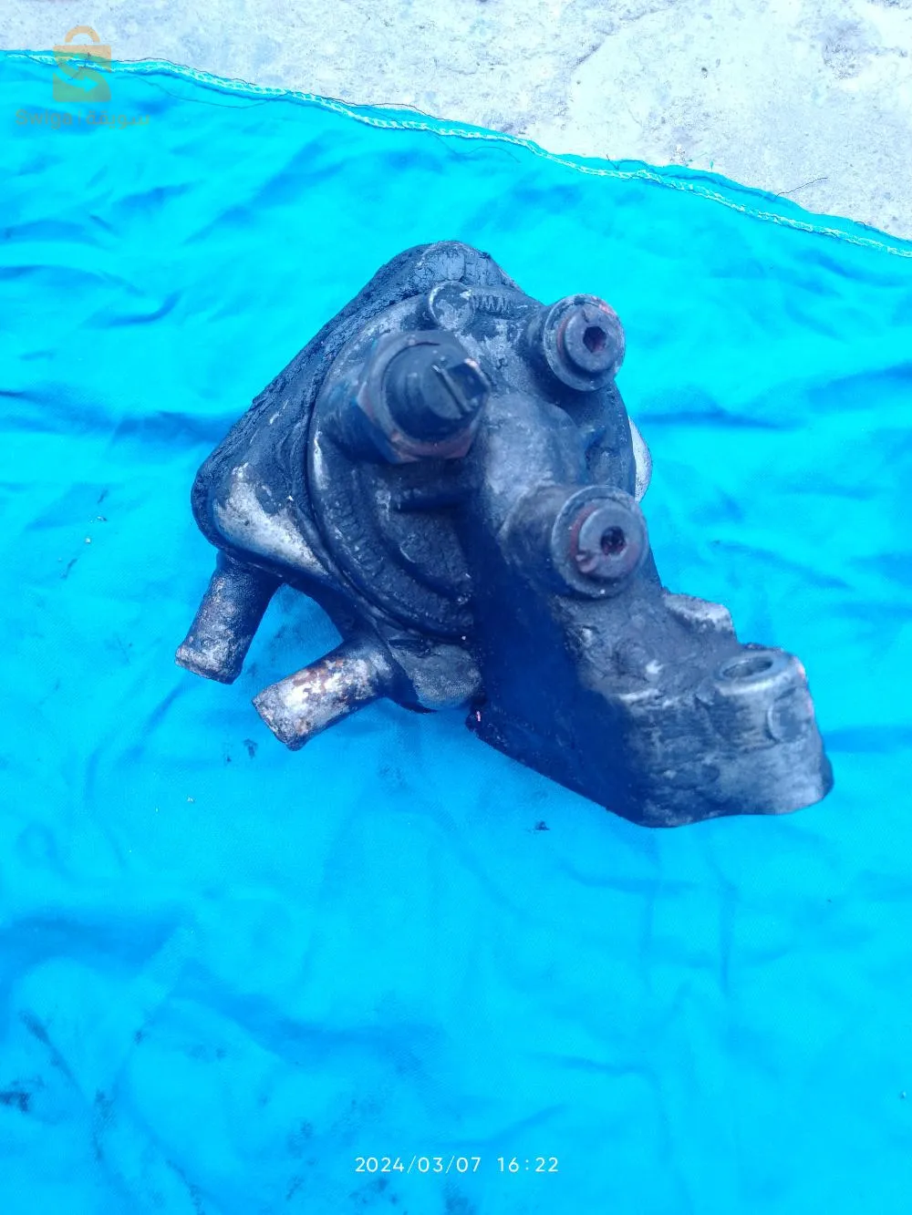 فروا ديسور. قولف 2/3.        1.9