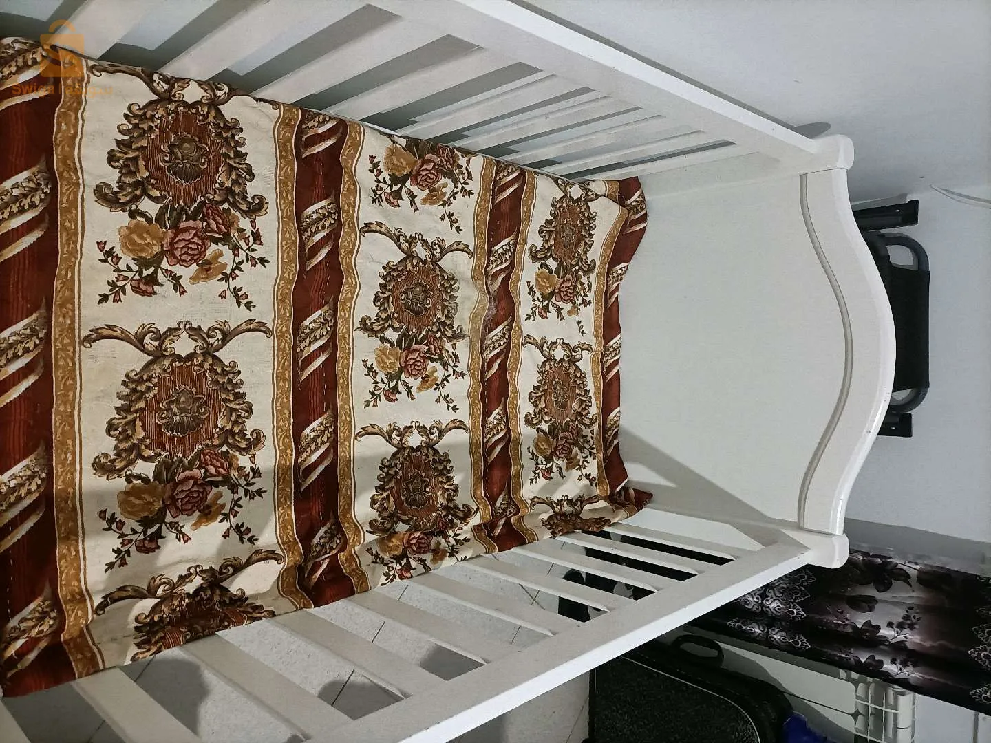 سرير اطفال