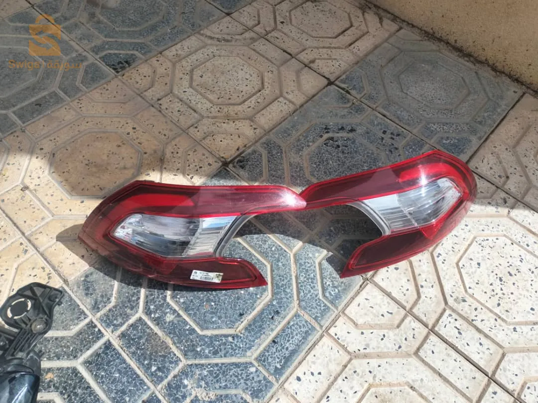 مصابيح 308 R.lin