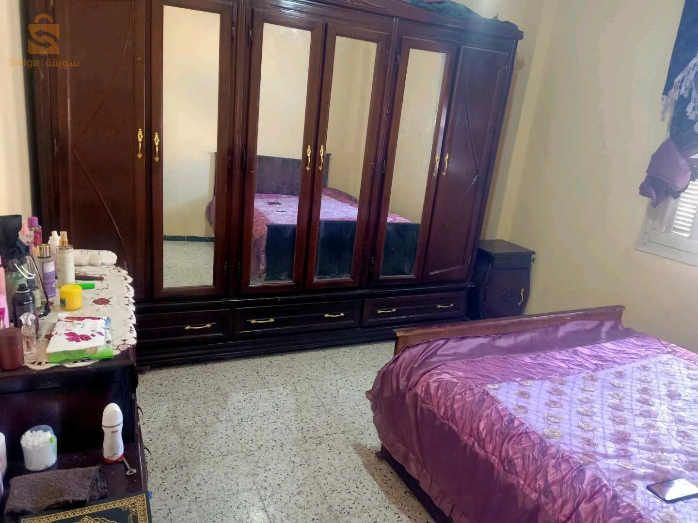 شمبرة من 6أبواب مستعملة ونقية