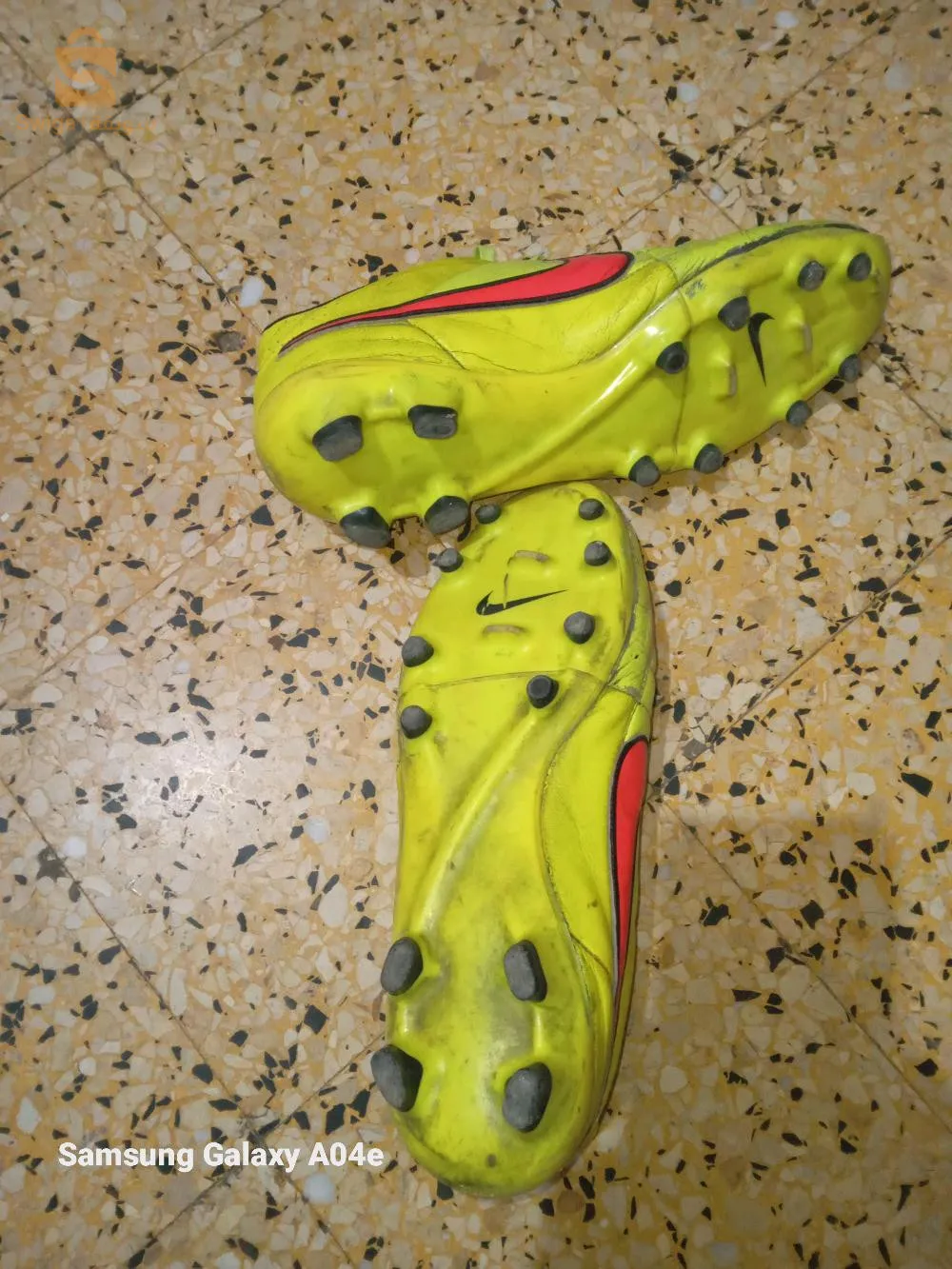 état 8/10 kima rah yban ou la pointeur 40 prix 250 alf