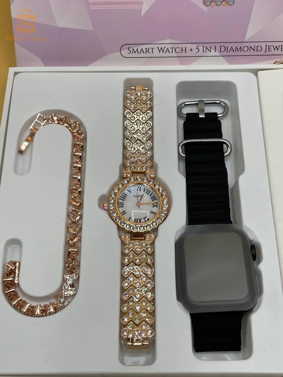 COFFRET MONTRE CONNECTÉE MODIO U93 MINI + 5 BIJOUX + 3 CEINTURES 40MM - ROSE ET NOIR 
TRÉS BONNE QUALITÉ ✌️