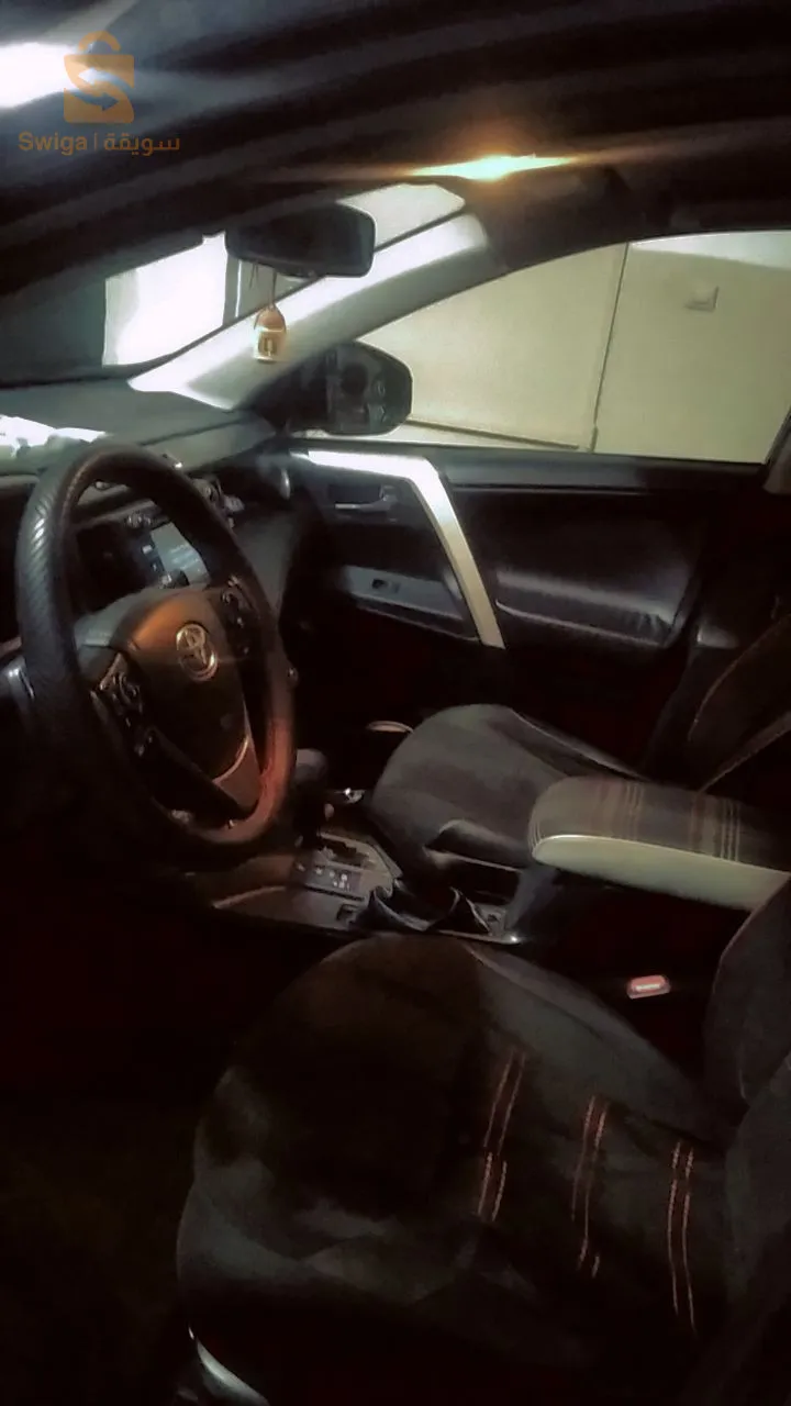 Toyota RAV4 Diesel ndif fih rire tjarbiche ou maksor trovizar apar sa kolache ndif