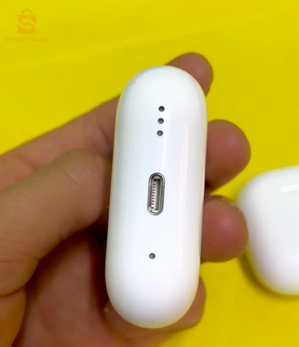 AirPods Pro 2 /AirPods Pro 3 جودة عالية جدا و سعر خيالي توصيل متوفر مرحبا بكم☺️🟢 أهم المواصفات :✅ شكلها جذاب و أنيق و مريح للأذن✅ مناسبة لجميع انواع الهواتف IOS او Android مع شاحن  ASA✅ جودة صوت عالية 🔊✅ عازلة للضوضاء و الضجيج ✅ إمكانية شحنها حتى 4 مرات من العلبة الخاصة بها✅ مثالية لارتدائها أثناء ممارسة الرياضة او أعمال أخرى🟢مرحبا بكم ❤️