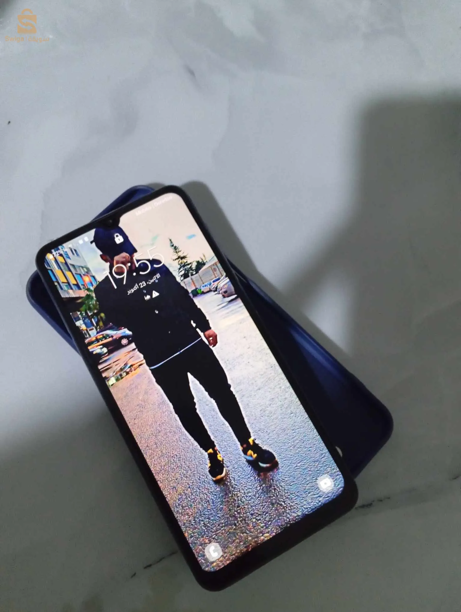 هاتف للبيع او التبديل