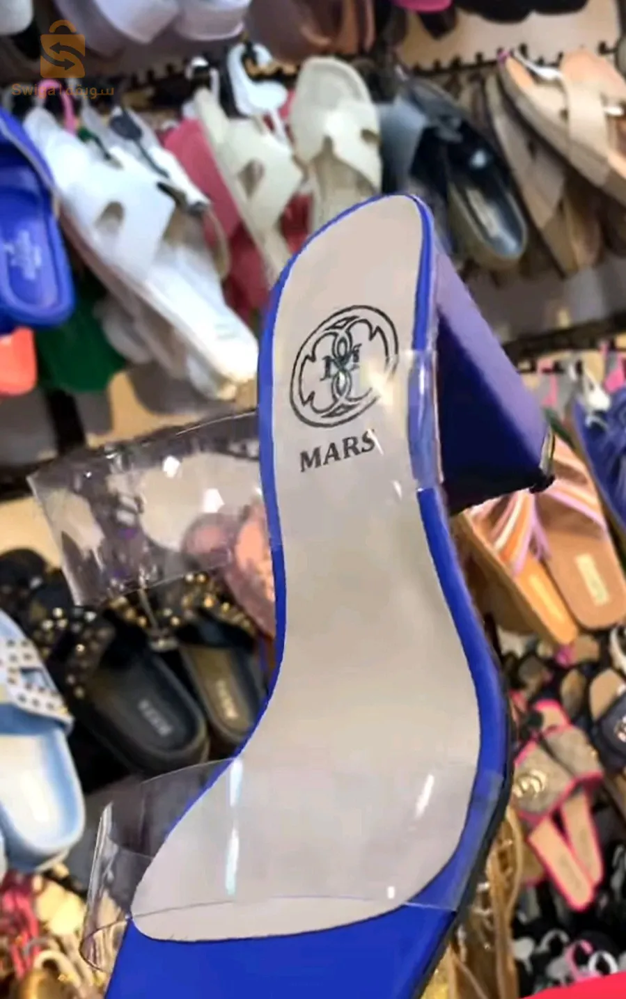 مرحبا بكم في إنستجرام أو في واتساب