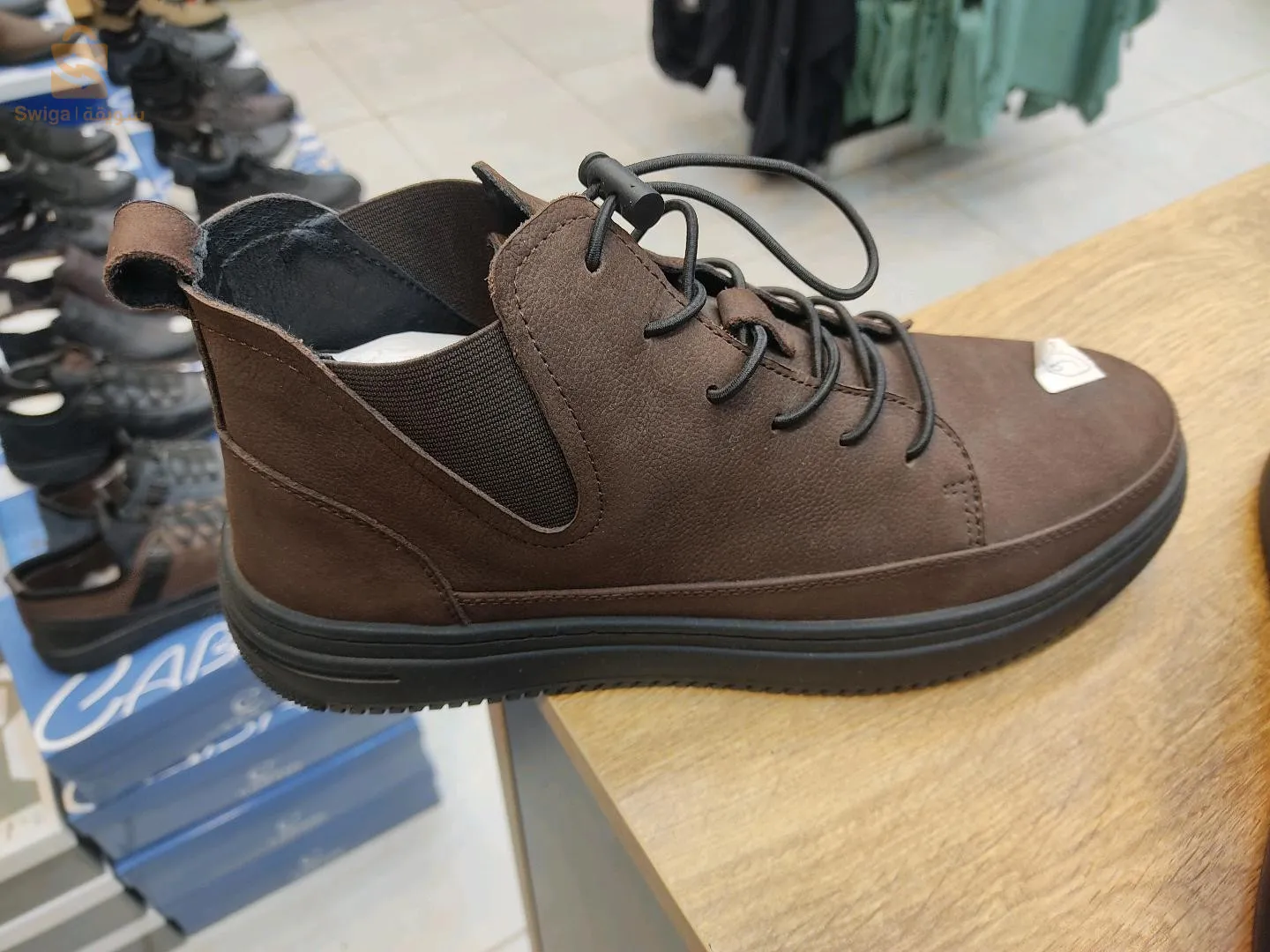 احذية عصرية من الخارج