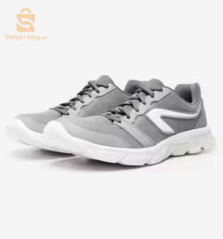 CHAUSSURES DE SPORT MARQUE DÉCATHLON