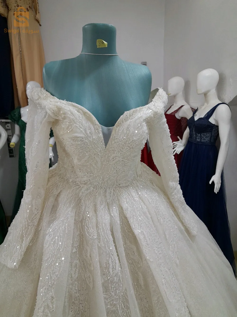 Les Robe blanche /chedda/Redda/krako/kafton/robe kabyle /chaouia/toutles acsesoir/les Robe de soiaré
كراء وبيع ✨
مرحبا بيكم حمام بوحجر ولاية عين تموشنت 
0558445411»«