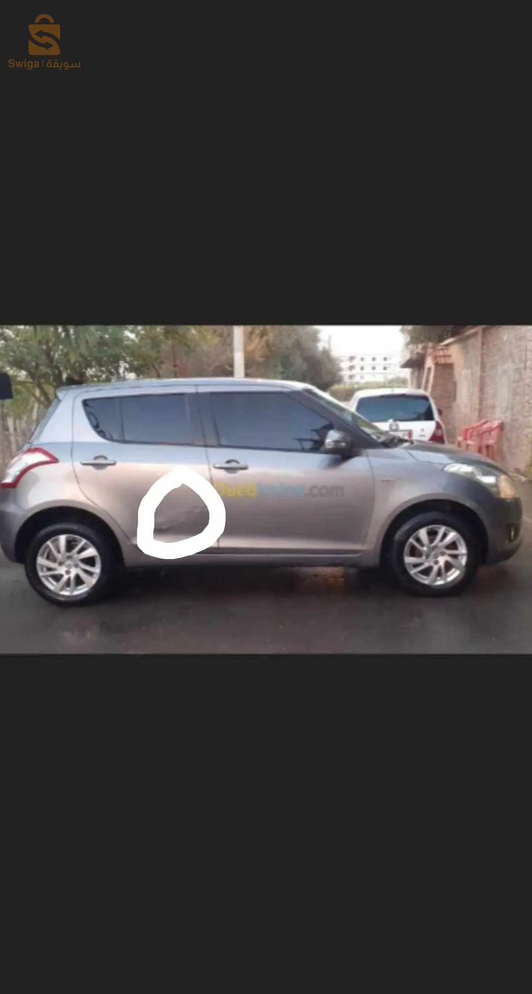 A froid sghiraaa fal kapou 
Takrita sghiraaa fi la porte arrir
Lale sbigha avant
Sisponsioin 10/10. moteur 10 / 10 swift 1.3 vvt  kilométrage Real 134 .☎️اللي شاري يعيط