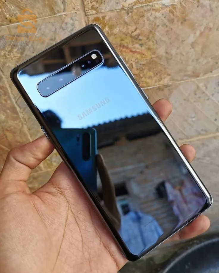 Samsung Galaxy s10 5g
Mémoire 256g 
Ram 8 
État 10/10 neuf 
  
متوفر التوصيل ل 58 ولاية 
الدفع مسبقا 
لي مهتم يجي لخاص