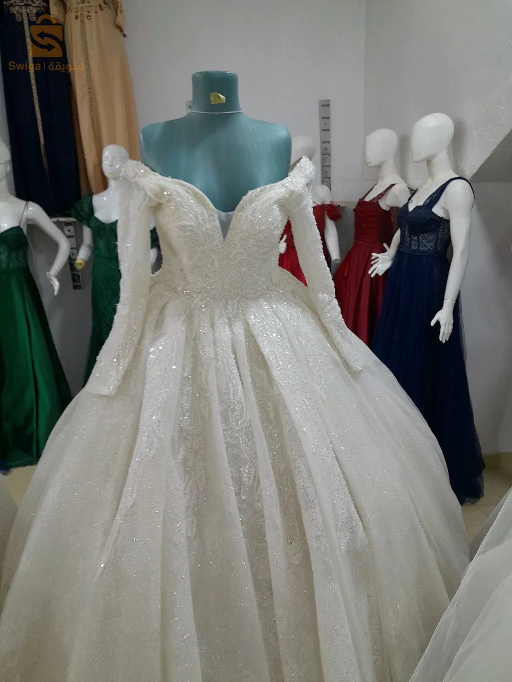 Les Robe blanche /chedda/Redda/krako/kafton/robe kabyle /chaouia/toutles acsesoir/les Robe de soiaré
كراء وبيع ✨
مرحبا بيكم حمام بوحجر ولاية عين تموشنت 
0558445411»«