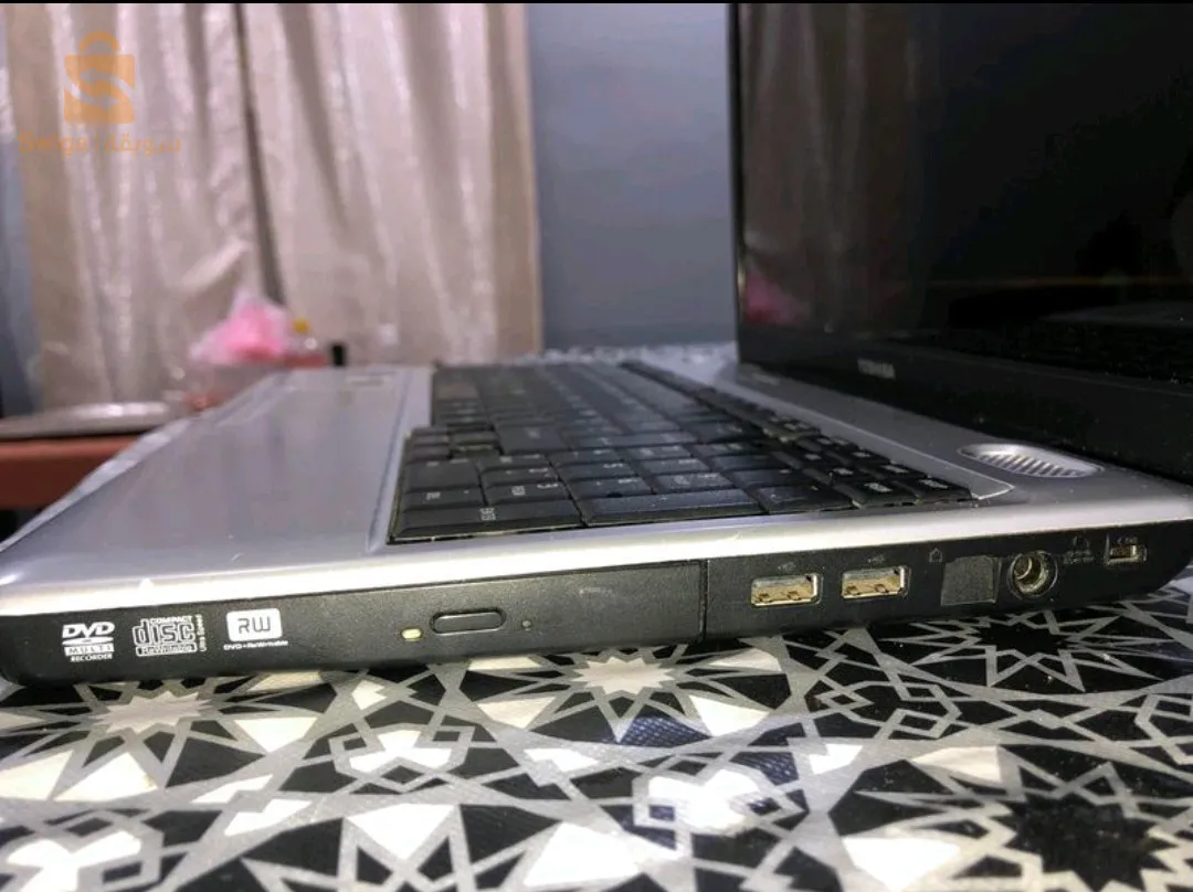 لابتوب للبيع شلغوم العيد