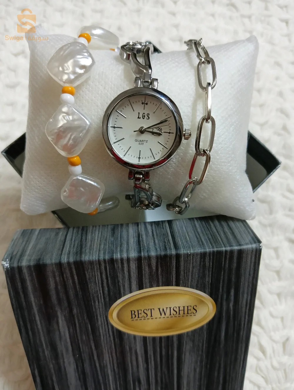 ساعة يد نسائية