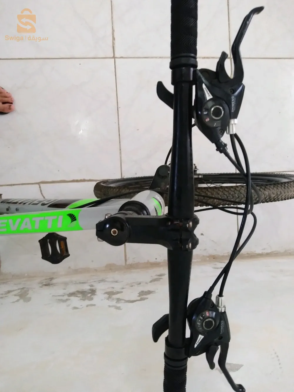 دراجة هوائية للبيع حاجة شابة