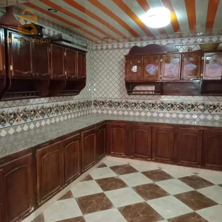 blan à vendre f8