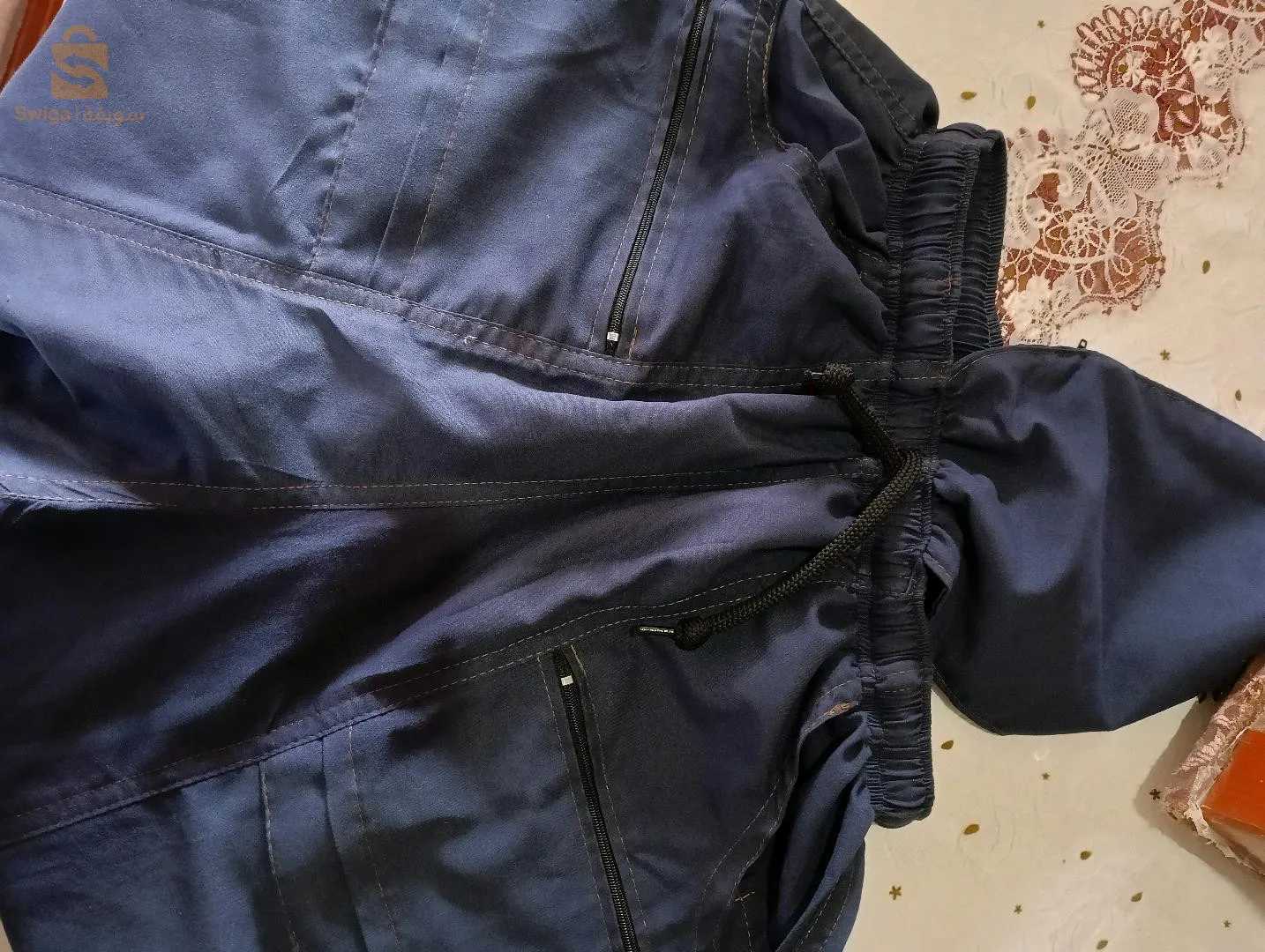 سراويل قمصان