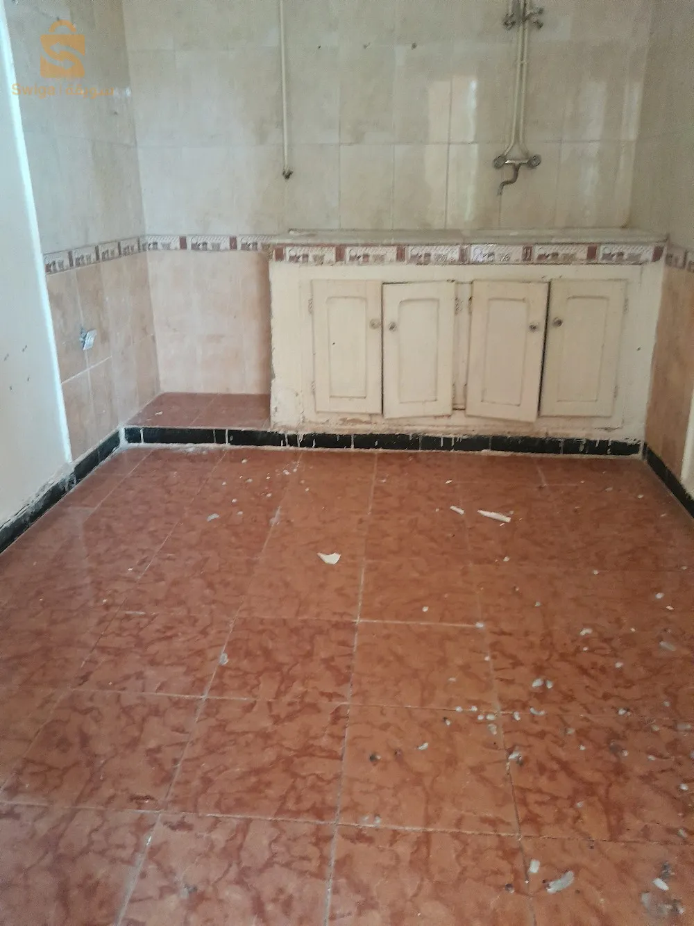 سكن للبيع في سيدي الحاج طابق رابع دوفصاد صوصيال F3