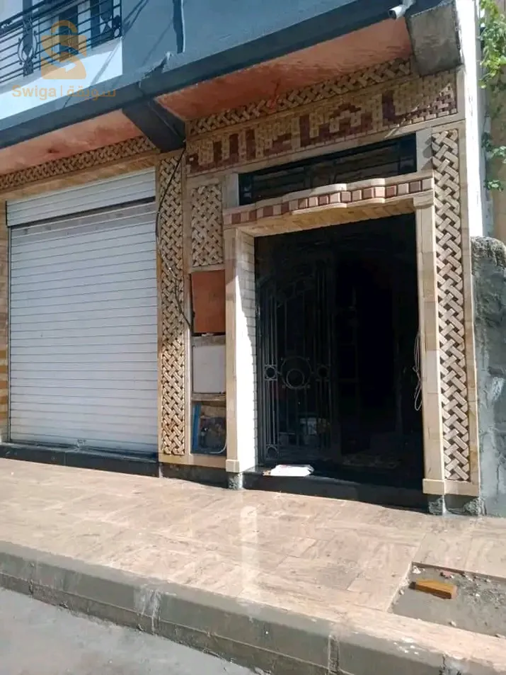 تزين مداخل المنازل بالحجر في كل الولايات 
0553695412