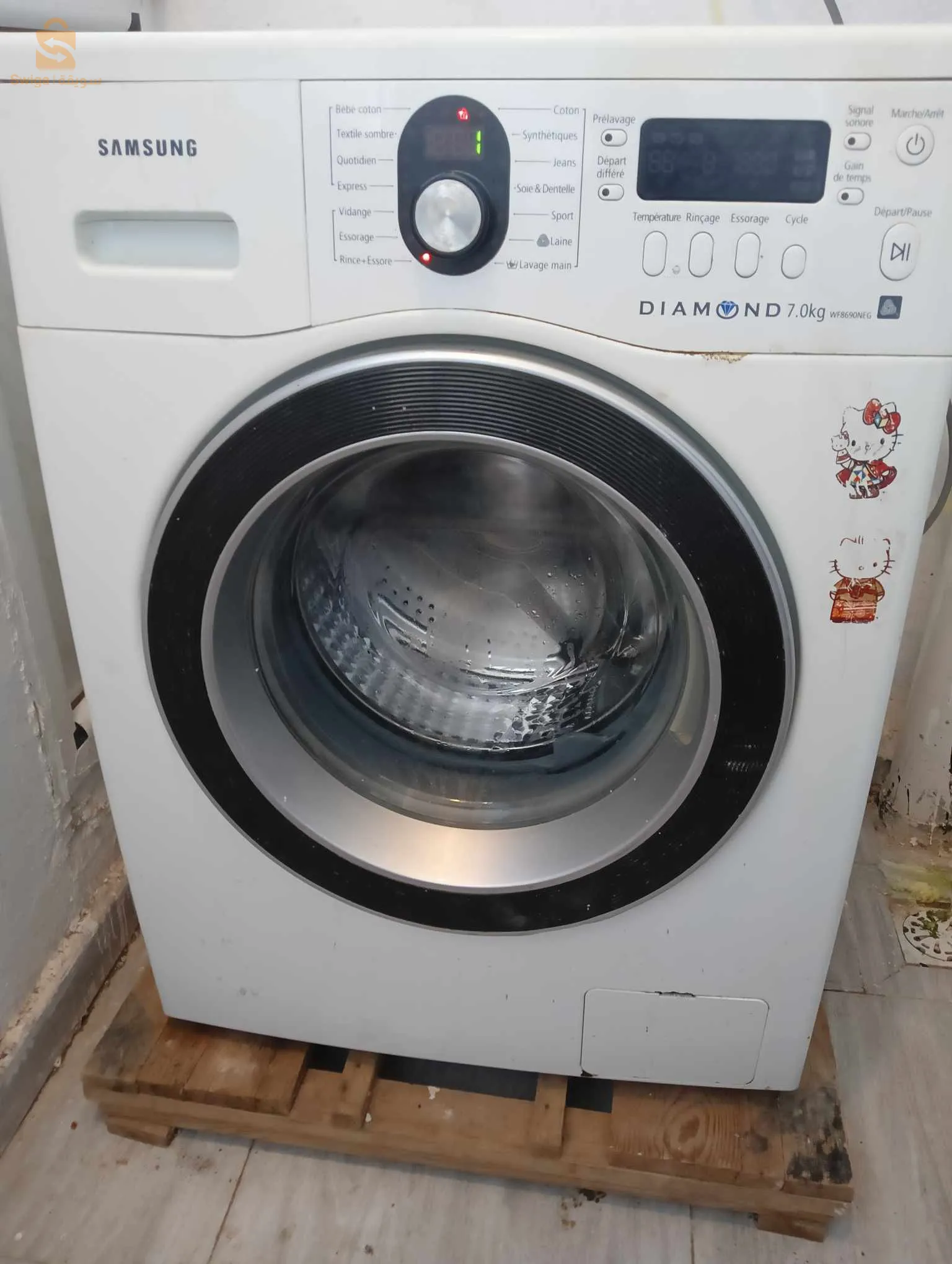 غسالة ملابس سامسونغ قوة تتكلم  الحالة جيدة والثقة اكيد مرحبا بك. السعر 36