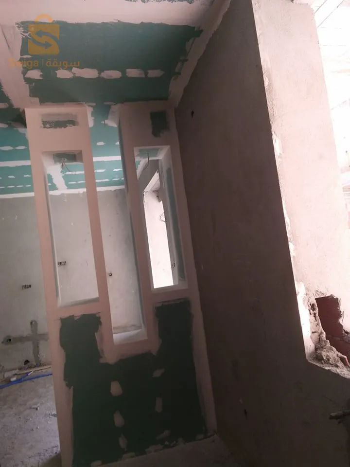 بلاكو بلاتر وإنارة مخفية