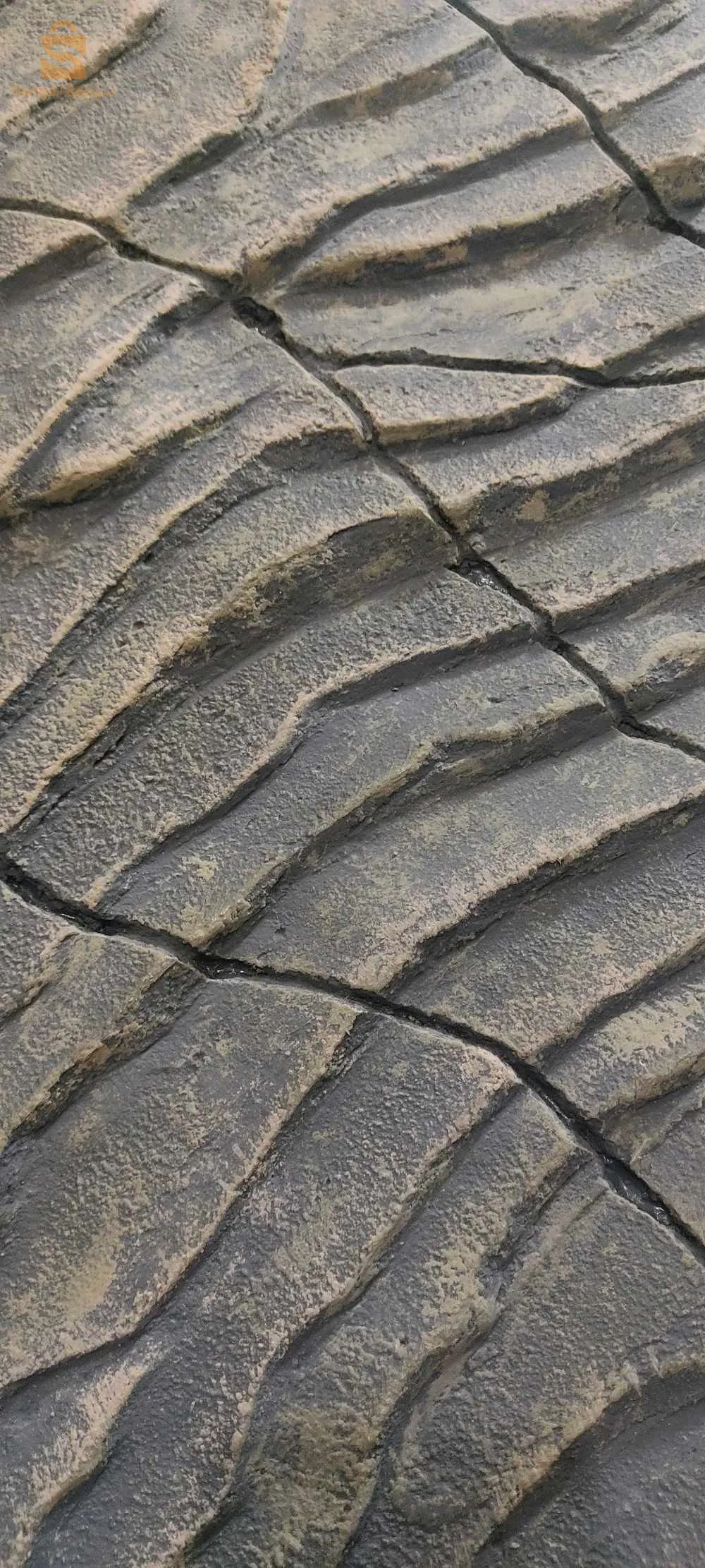 صخور وهمية