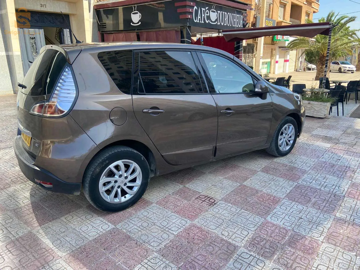 fiha chwiya ta3 lli rotach