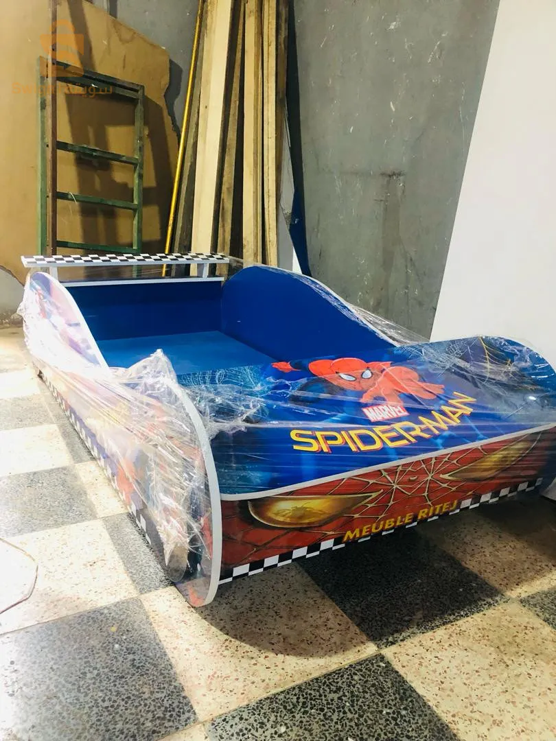 سرير الأطفال سيارة السباق