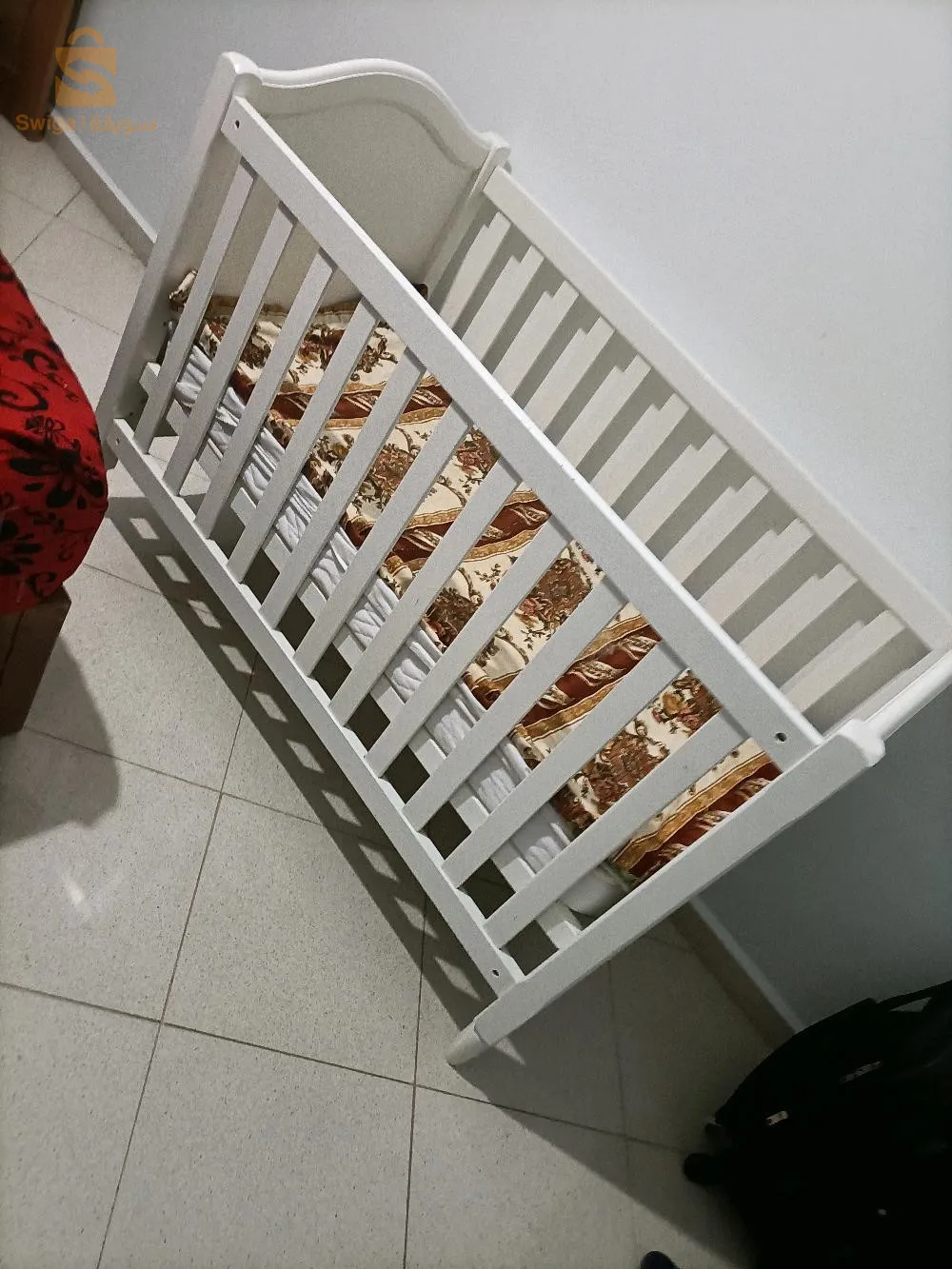 سرير اطفال