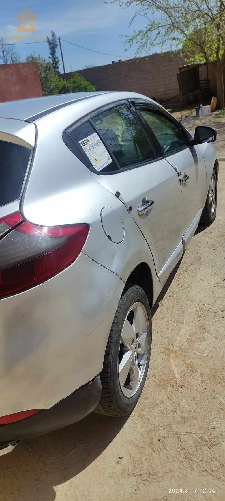 Megane lacoste 🇫🇷🐊 1.5 dci 110 cv simence
Boit 6
Année 2010