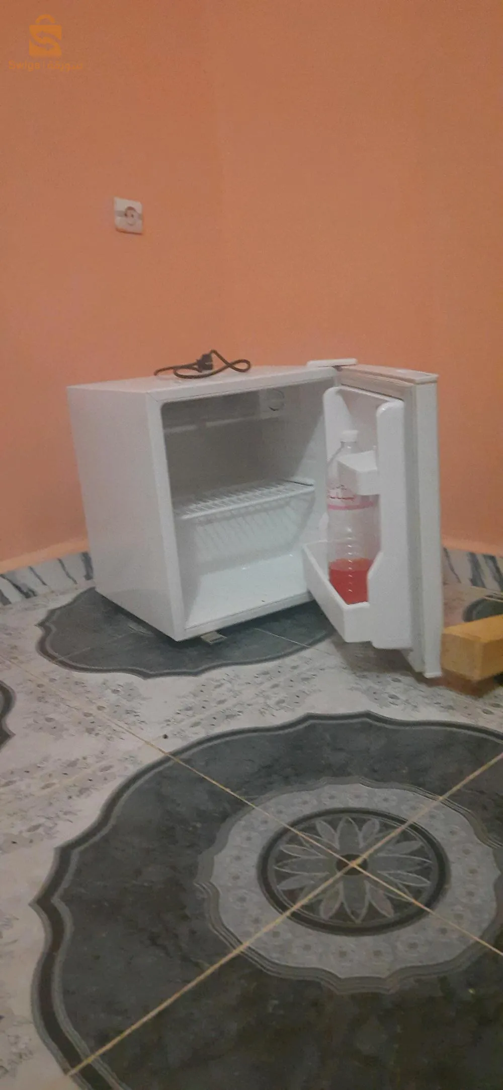 فريجيدار حجم صغير تاع لي شومبر