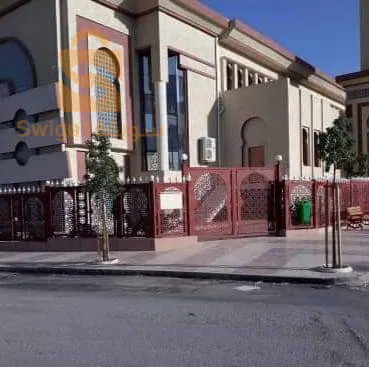 ابواب ونوافذ مشكلا بليزر او ما تطلبه
