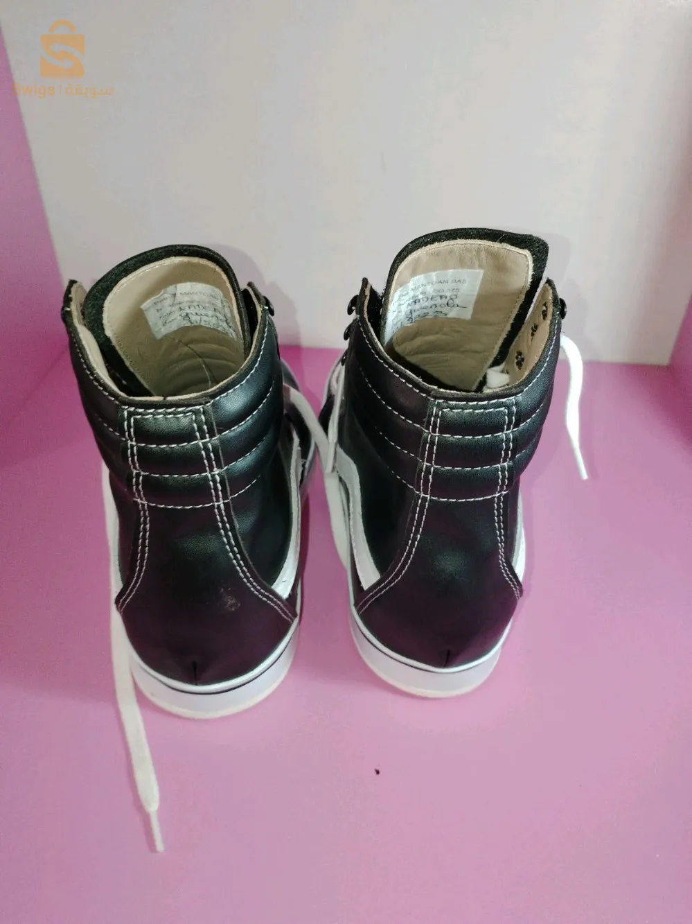 حًذِآء طِبًيَ مًصّنِوٌعٌ فُيَ فُرنِسِآ