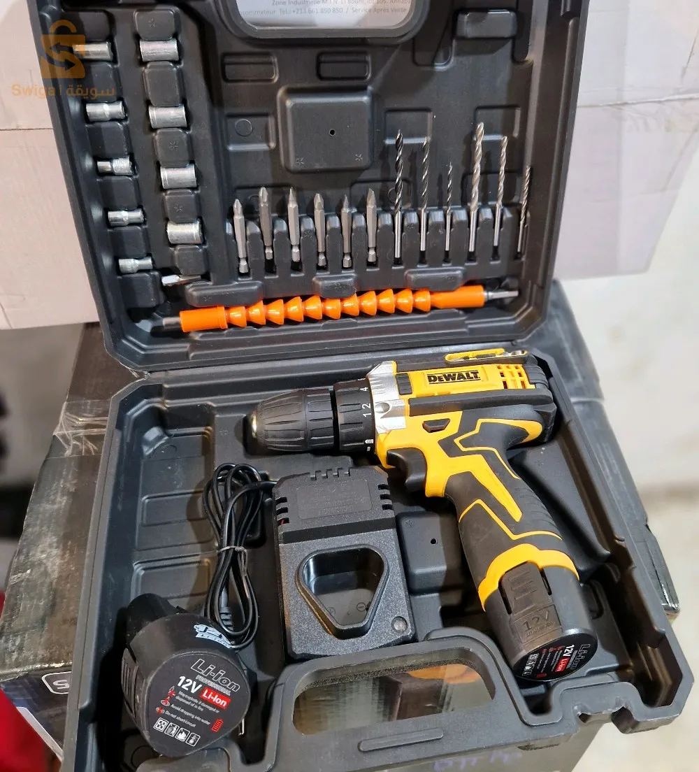 Caisse 24pcs visseuse et méches dewalt 
12v double batterie lithium 
24 pcs 
Valise 
Dewalt 
فيها اونتيشوك و ميزان من الفوق
9000دج
0665955230فب👉viber watts