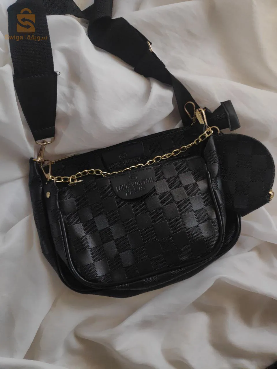 sac louis Vuitton et Gucci