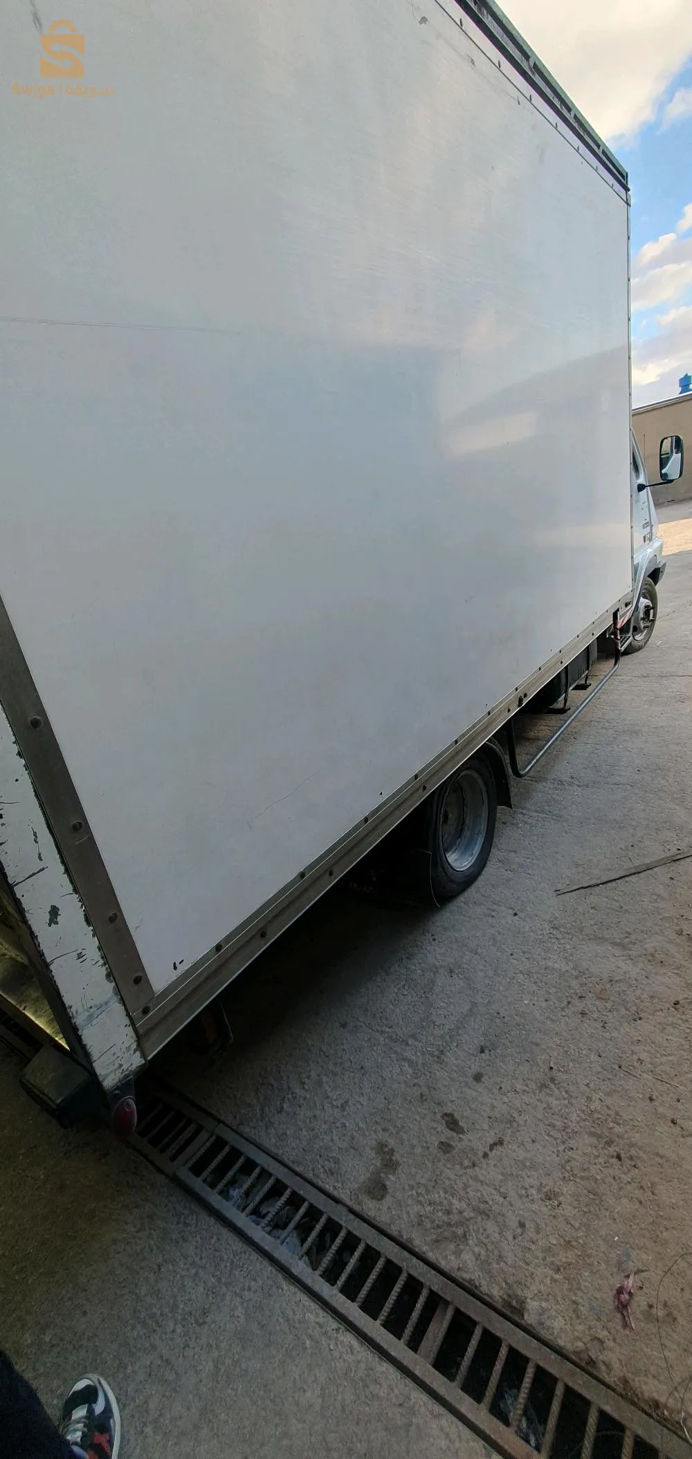 نقل البضائع على كل المسافات