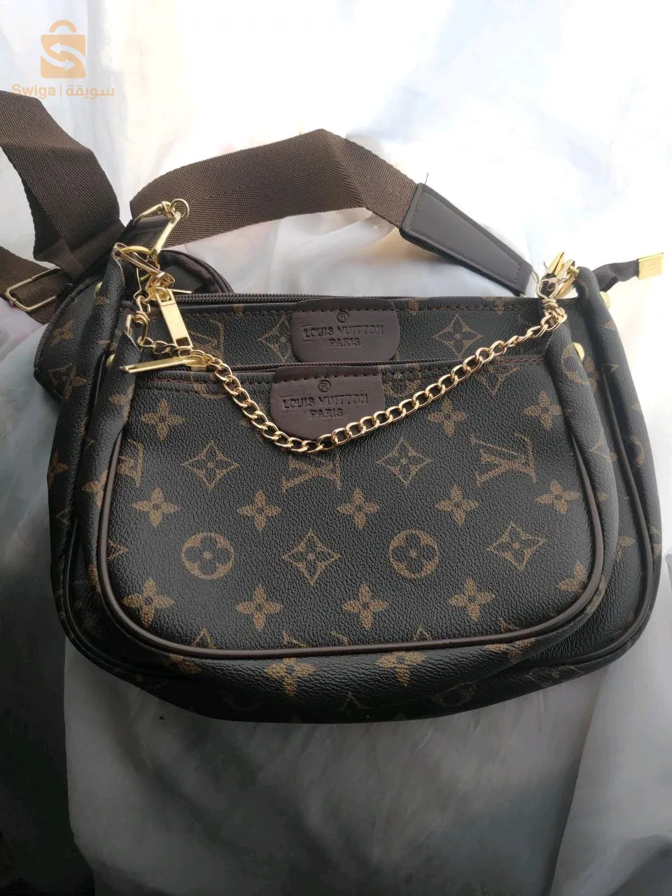 sac louis Vuitton et Gucci