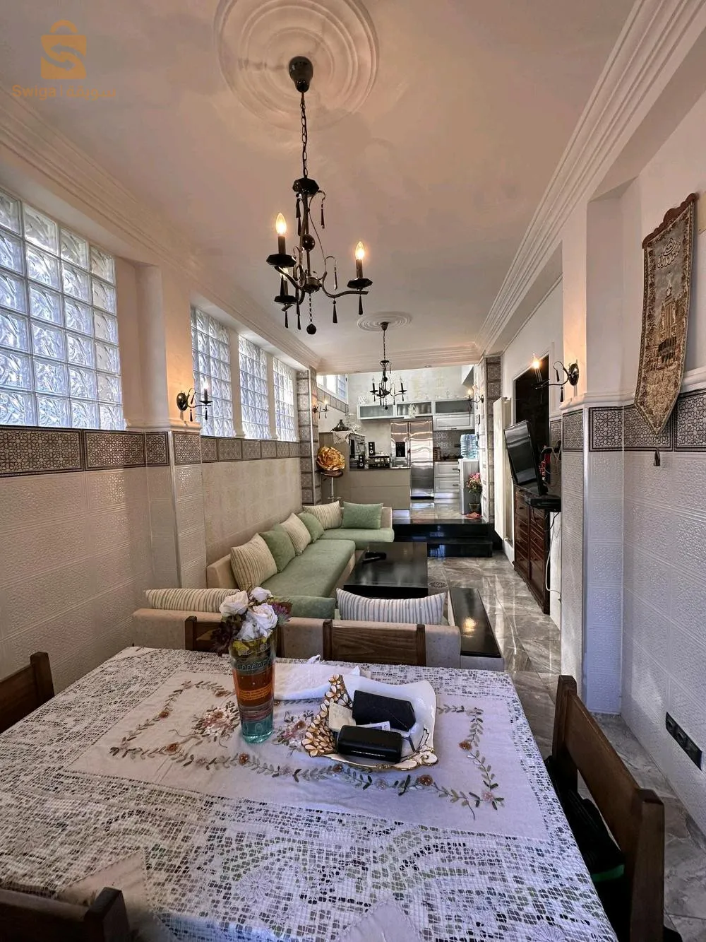 a vendre villa avec piscine Ain Turk Oran