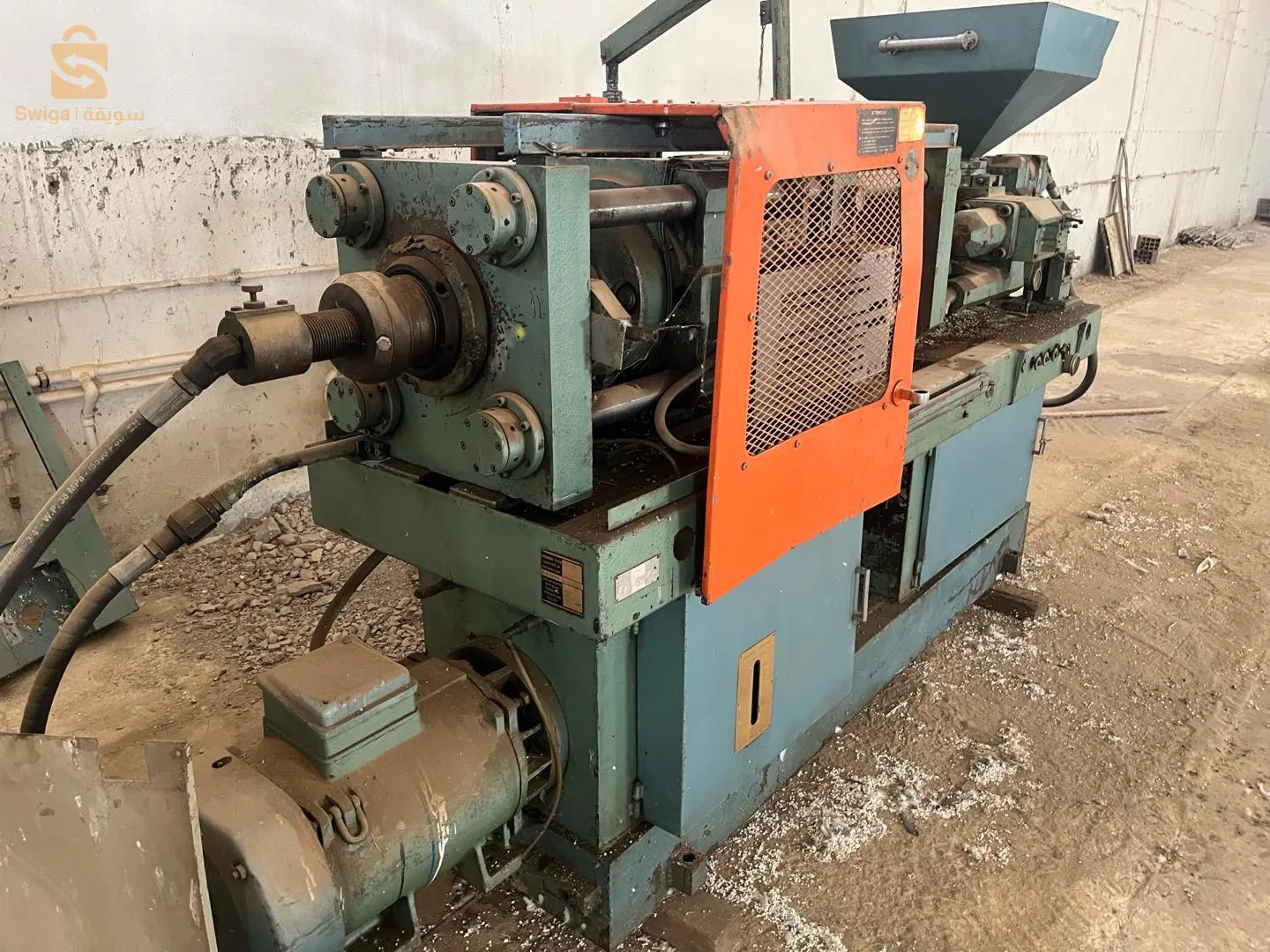machine d’injection du plastique