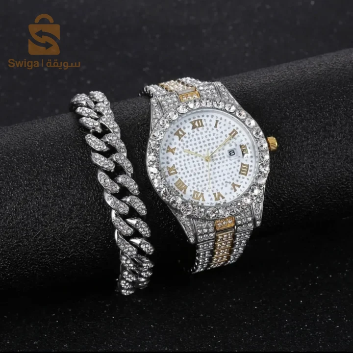 ساعة نسائية . مع تخفيض بمناسبة العيد