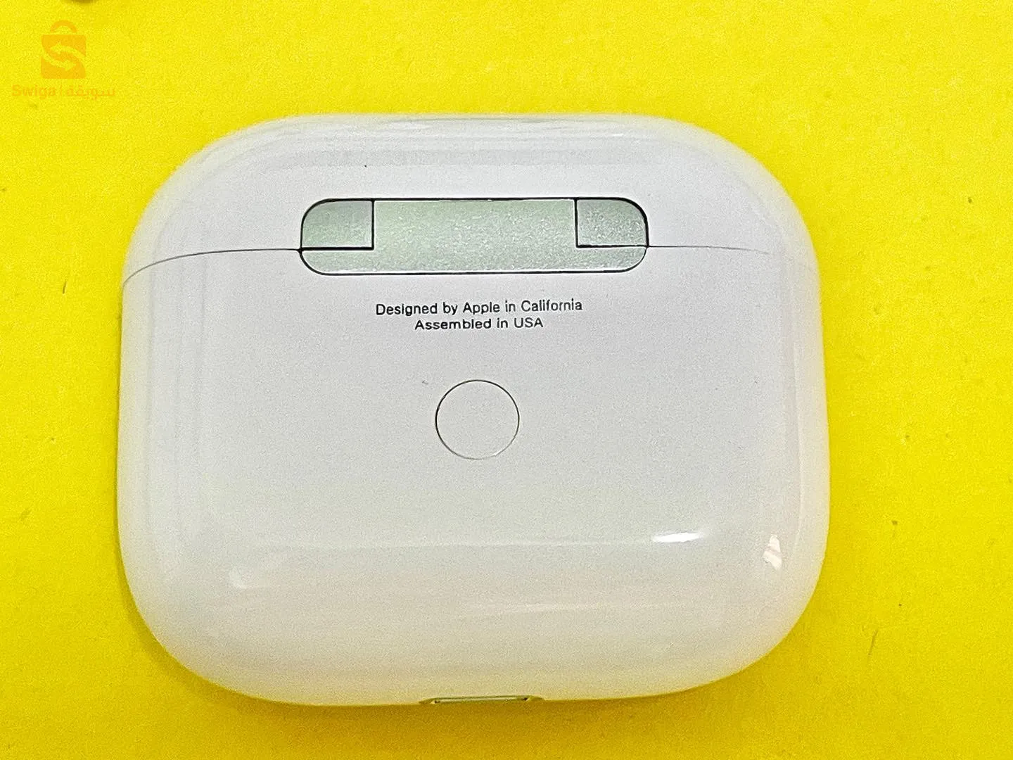 AirPods Pro 2 /AirPods Pro 3 جودة عالية جدا و سعر خيالي توصيل متوفر مرحبا بكم☺️🟢 أهم المواصفات :✅ شكلها جذاب و أنيق و مريح للأذن✅ مناسبة لجميع انواع الهواتف IOS او Android مع شاحن  ASA✅ جودة صوت عالية 🔊✅ عازلة للضوضاء و الضجيج ✅ إمكانية شحنها حتى 4 مرات من العلبة الخاصة بها✅ مثالية لارتدائها أثناء ممارسة الرياضة او أعمال أخرى🟢مرحبا بكم ❤️