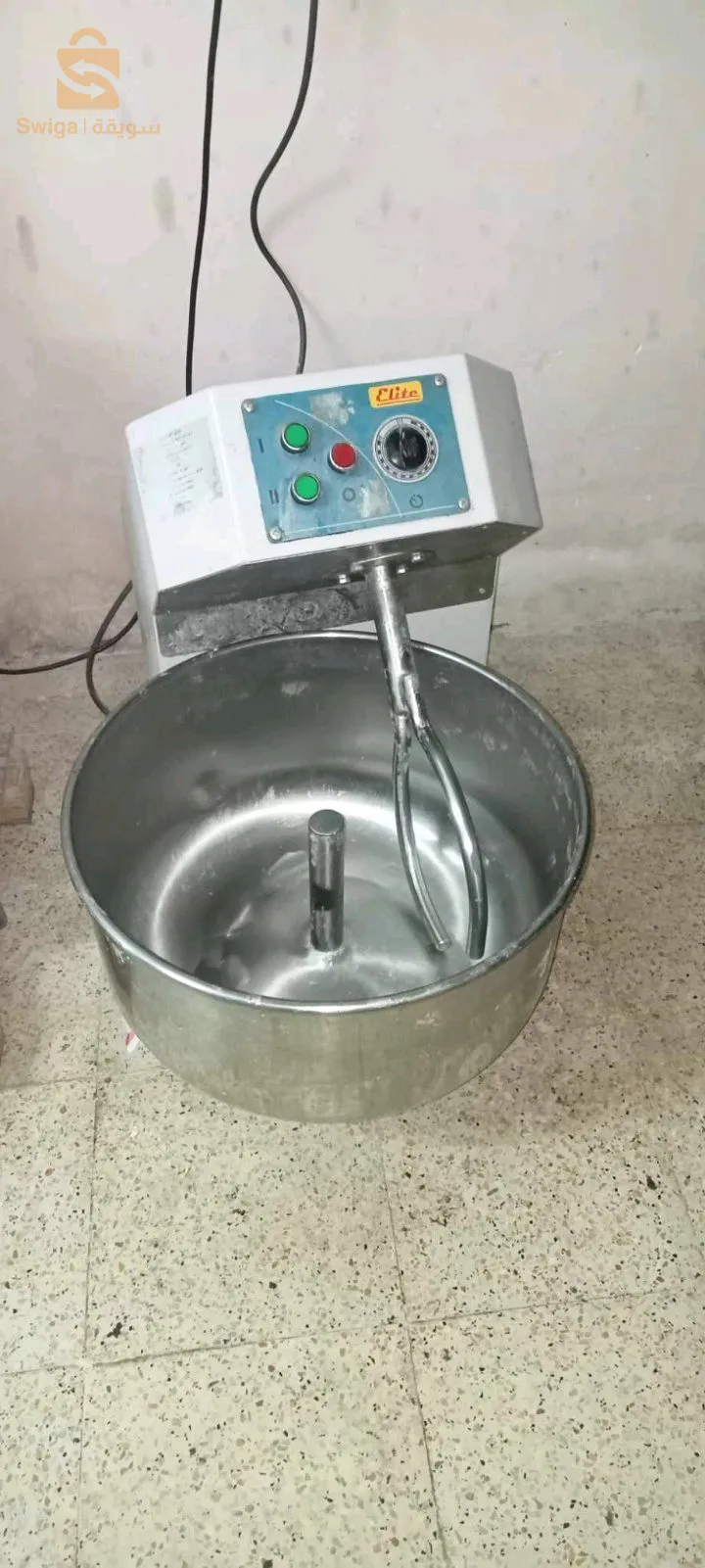 متريال باتيسري فاست فود نظيف