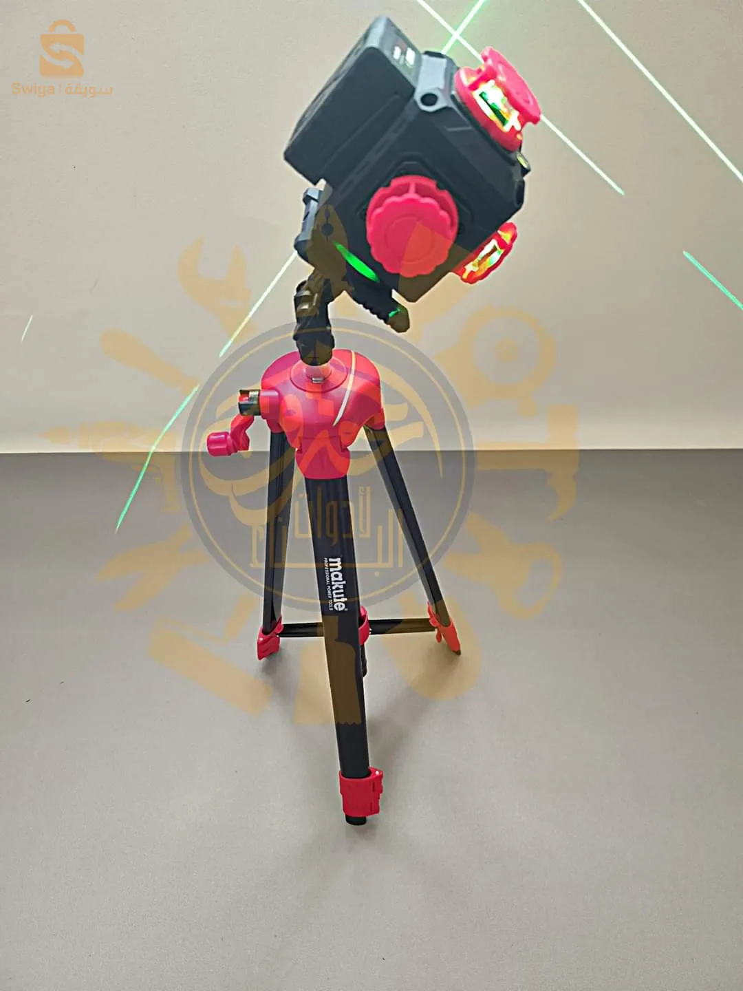 niveau laser MAKUTE 4d /16 lignes جهاز ضبط المستوى بالليزر niveau laser 4D MAKUTE 16 lignes✅ليزر ذاتي التسوية رباعي الابعاد (أفقي وعمودي) للعمل الداخلي✅مدى يصل من 25 م✅حماية ضد الغبار ورذاذ الماء: IP 5X✅يسمح بنقل دقيق لنقطة مرجعية من الأرض إلى السقف✅التحكم عن بعد TELECOMMANDE✅مزود الطاقة: 2 بطارية ليثيوم✅ حامل ثلاثي الارجل 1.6 متر✅ مدة استعمال البطارية  5 ساعات✅ نوع الليزر 510N.m✅ ياتي في العلبة نظارات للحماية و حامل للتثبيت على الحائط✅الانحراف 0.2 مم في 10 متر17000دج0665955230فب👉viber watts