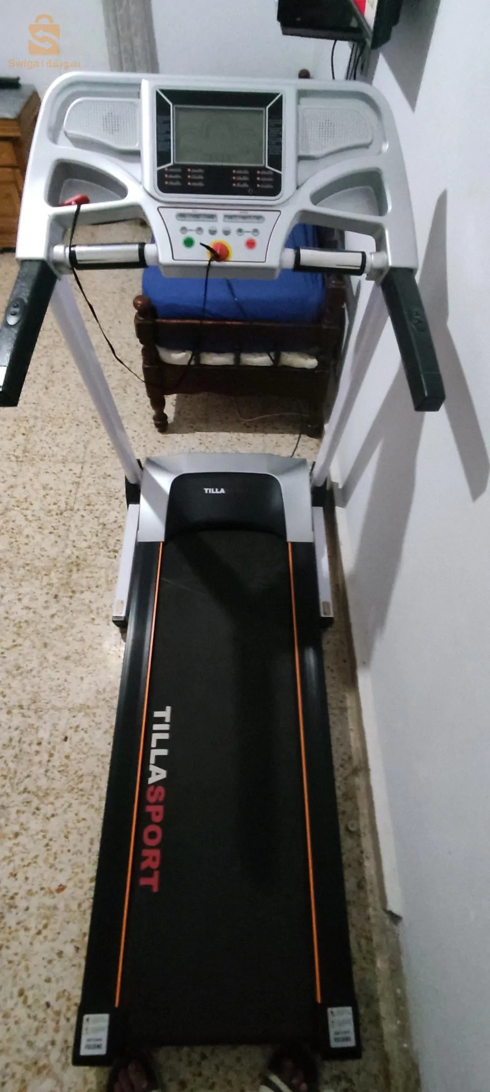 120كغ وسرعة 18 يطلع ويهبط وحساس نبض قلب و15 بروڨرام